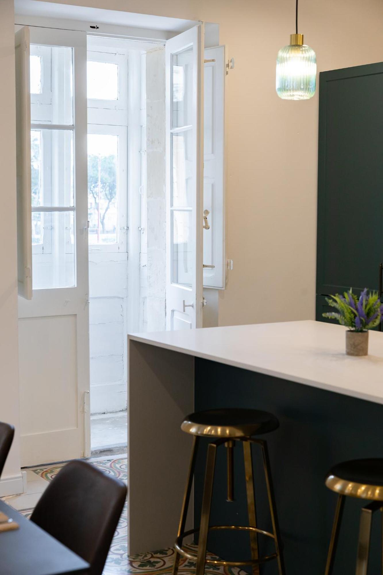 איל-פוריאנה Florette Suite Designer Finish With Stunning Lounge Terrace By Arcobnb מראה חיצוני תמונה