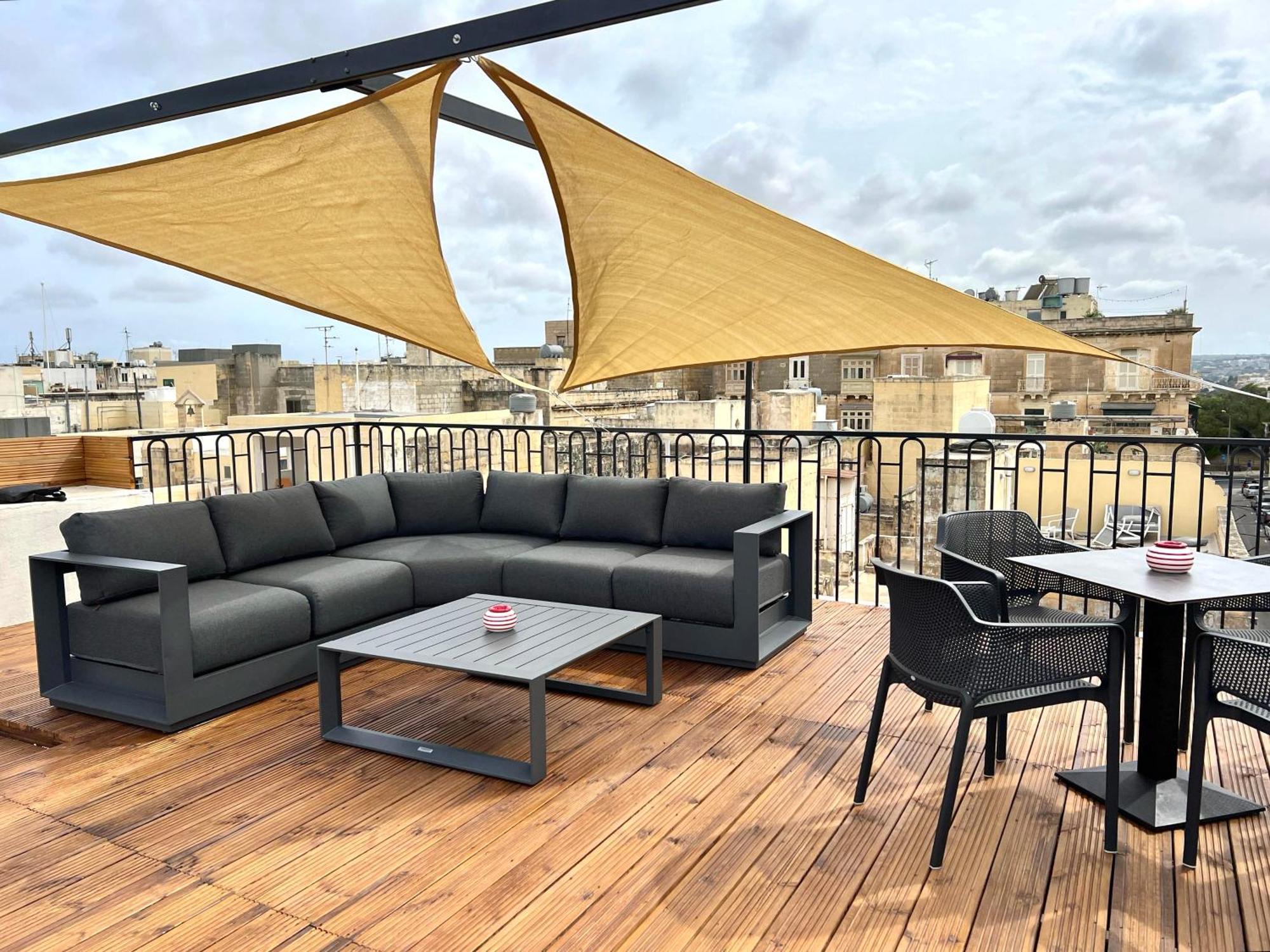 איל-פוריאנה Florette Suite Designer Finish With Stunning Lounge Terrace By Arcobnb מראה חיצוני תמונה