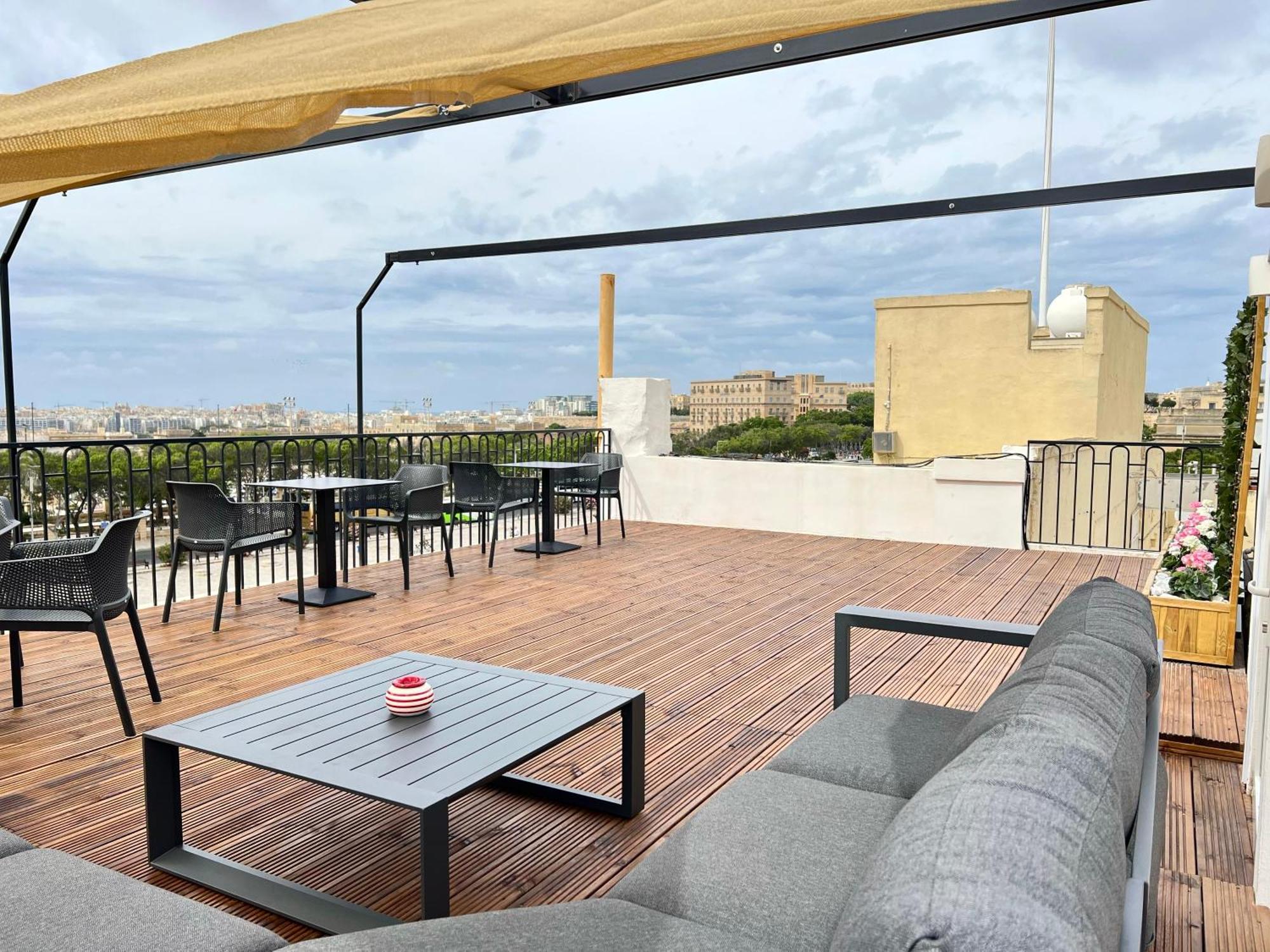 איל-פוריאנה Florette Suite Designer Finish With Stunning Lounge Terrace By Arcobnb מראה חיצוני תמונה